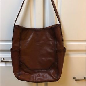 Frye bucket tote